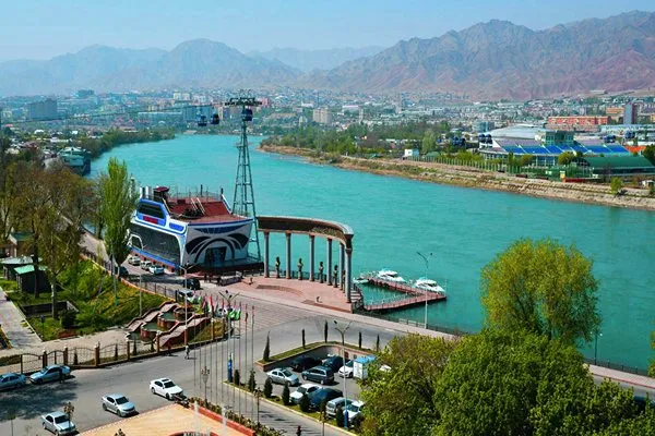 راهنمای انتخاب بهترین تور تاجیکستان؛ تور های گروهی یا انفرادی؟